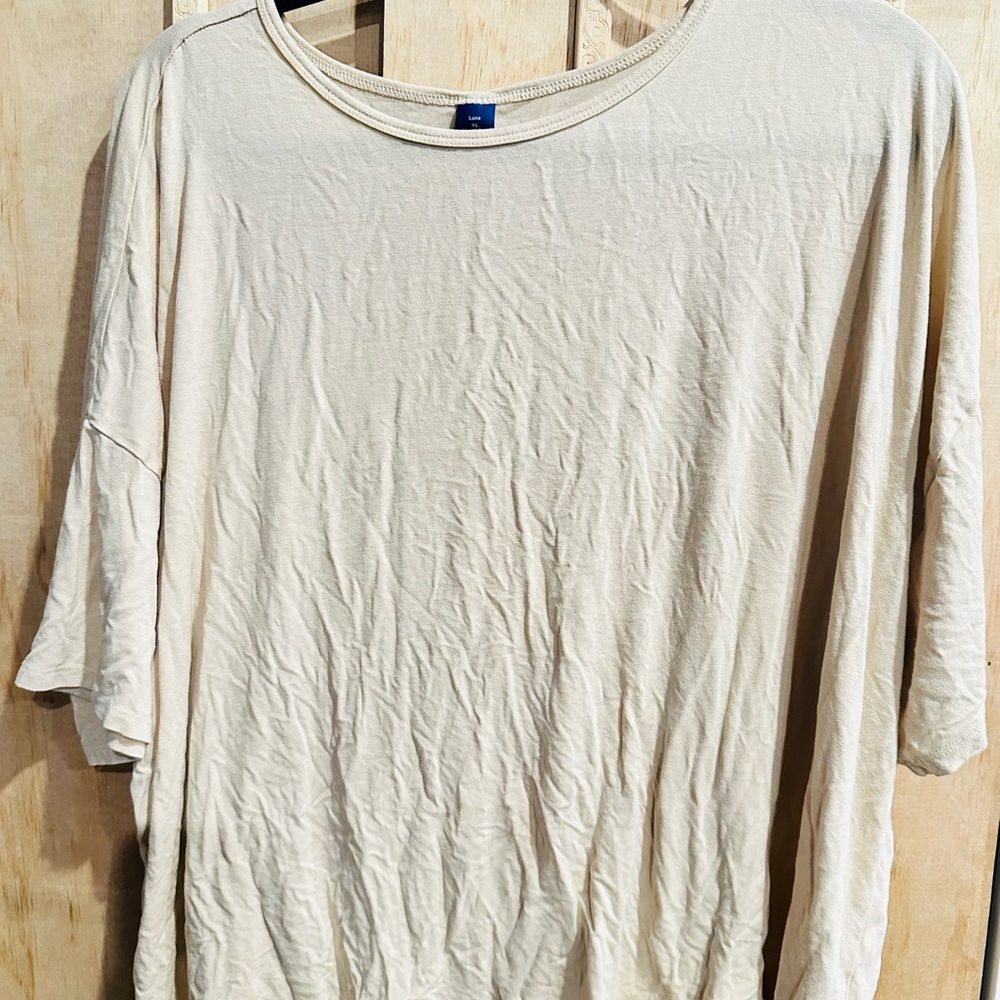 Old Navy Luxe Short Sleeve Tee XL Beige Soft Stretch Lightweight Basic